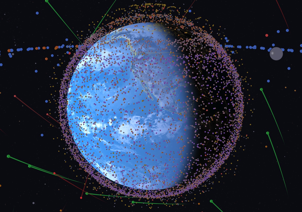 Web app showing full globe with 10,000+ satellites